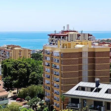 Apartment Attico Acuario, 2 Bathrooms Floor With Sea And Mountain Views Benalmadena